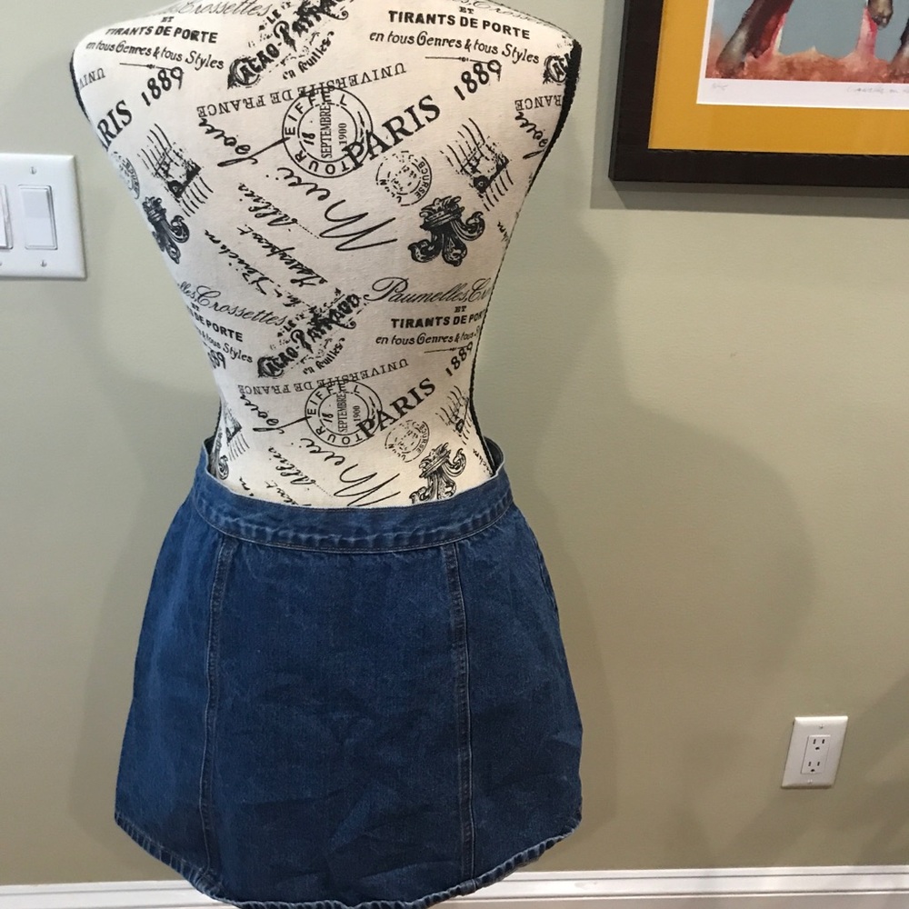 Denim skirt